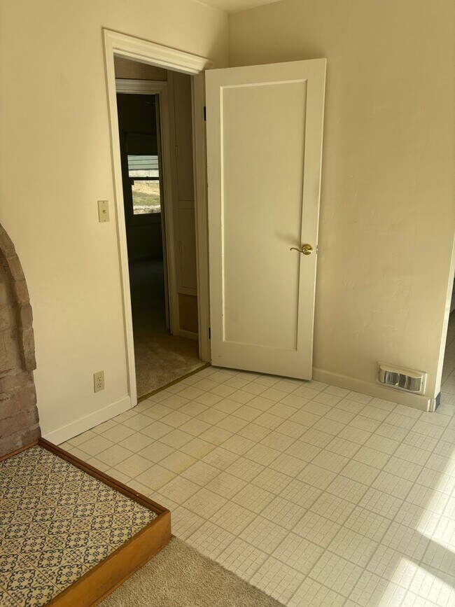 Building Photo - Enjoy 1.125 Acres near Downtown McMinnville