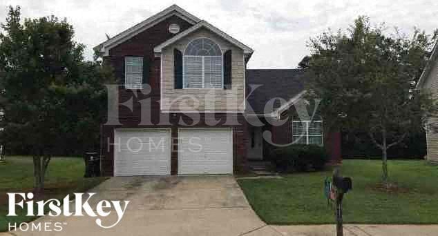 Primary Photo - 419 Lake Ridge Ln