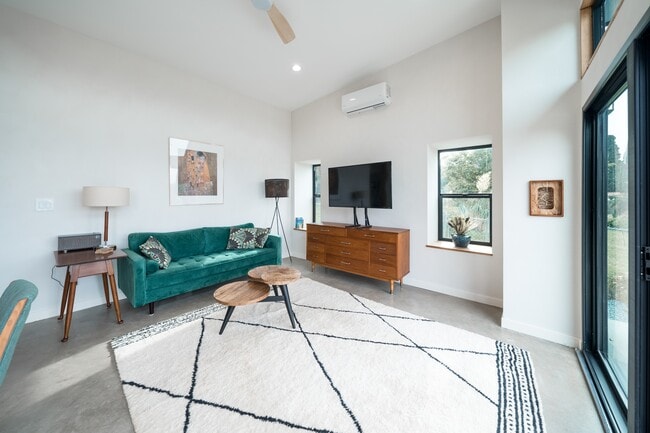 Building Photo - 4247 58th St