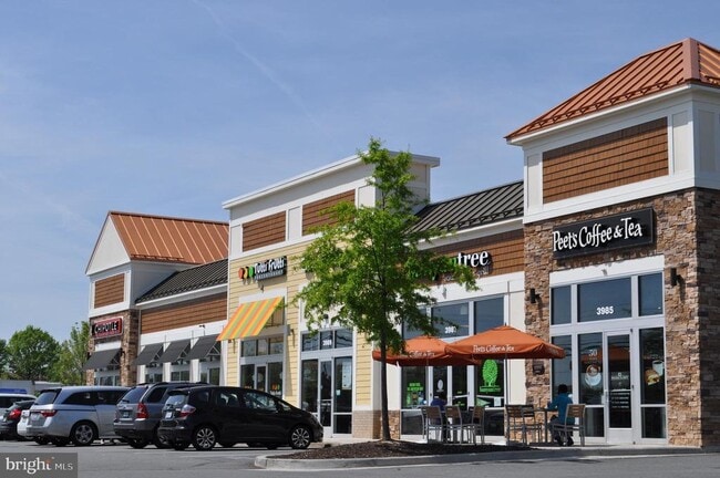 Building Photo - 3300 Prince William Dr