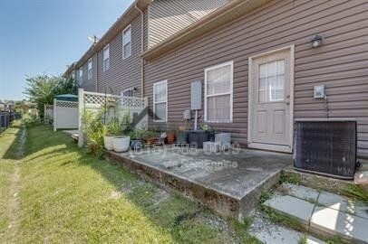 Building Photo - 8734 Ambonnay Dr