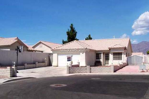 Building Photo - 3746 St Phillip Ct