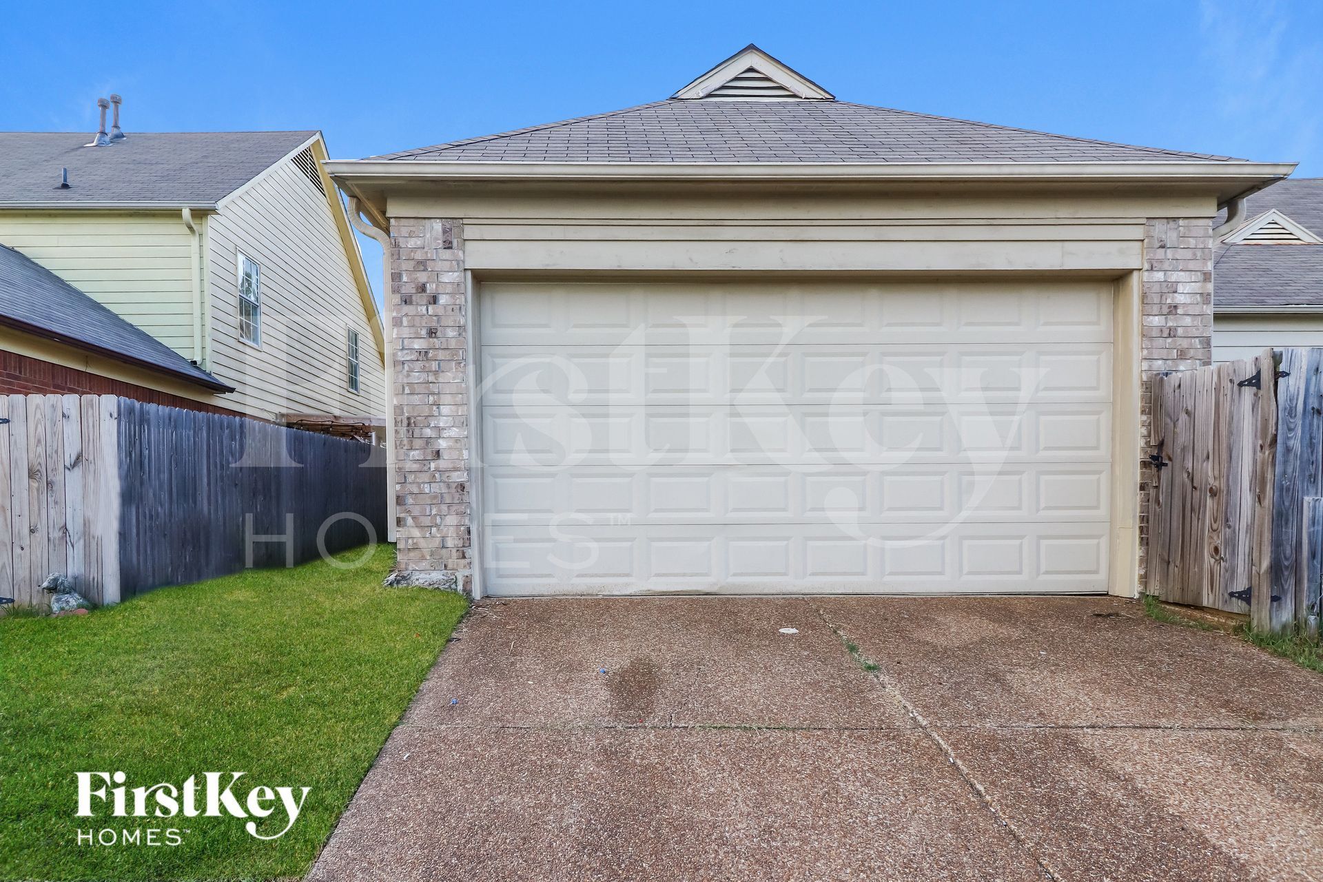 Building Photo - 10223 Macon Rd