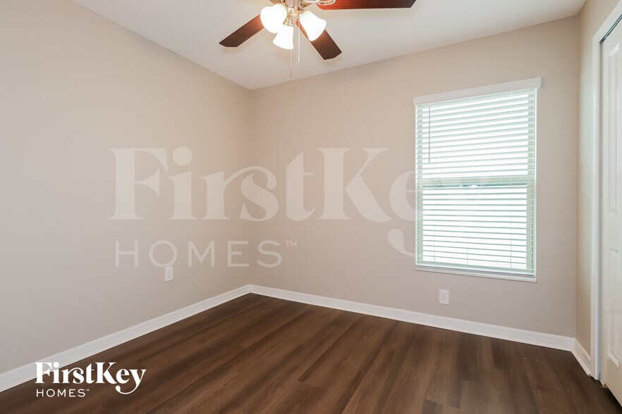 Building Photo - 14616 Scottburgh Glen Dr