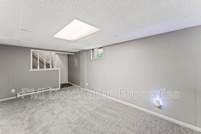 Building Photo - 12012 E 56 St