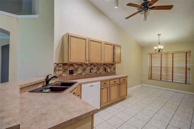 Building Photo - 18904 Nest Fern Cir