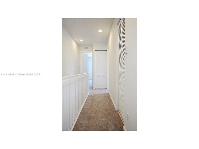 Building Photo - 2664 SW 81st Ave