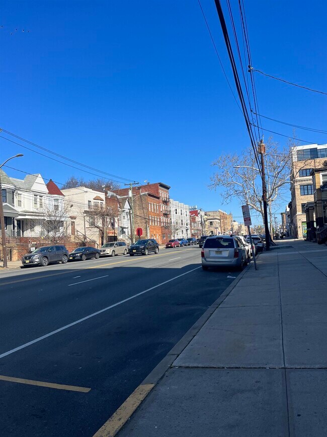 3444 John F. Kennedy Blvd 3444 John F. Kennedy Blvd Jersey City NJ