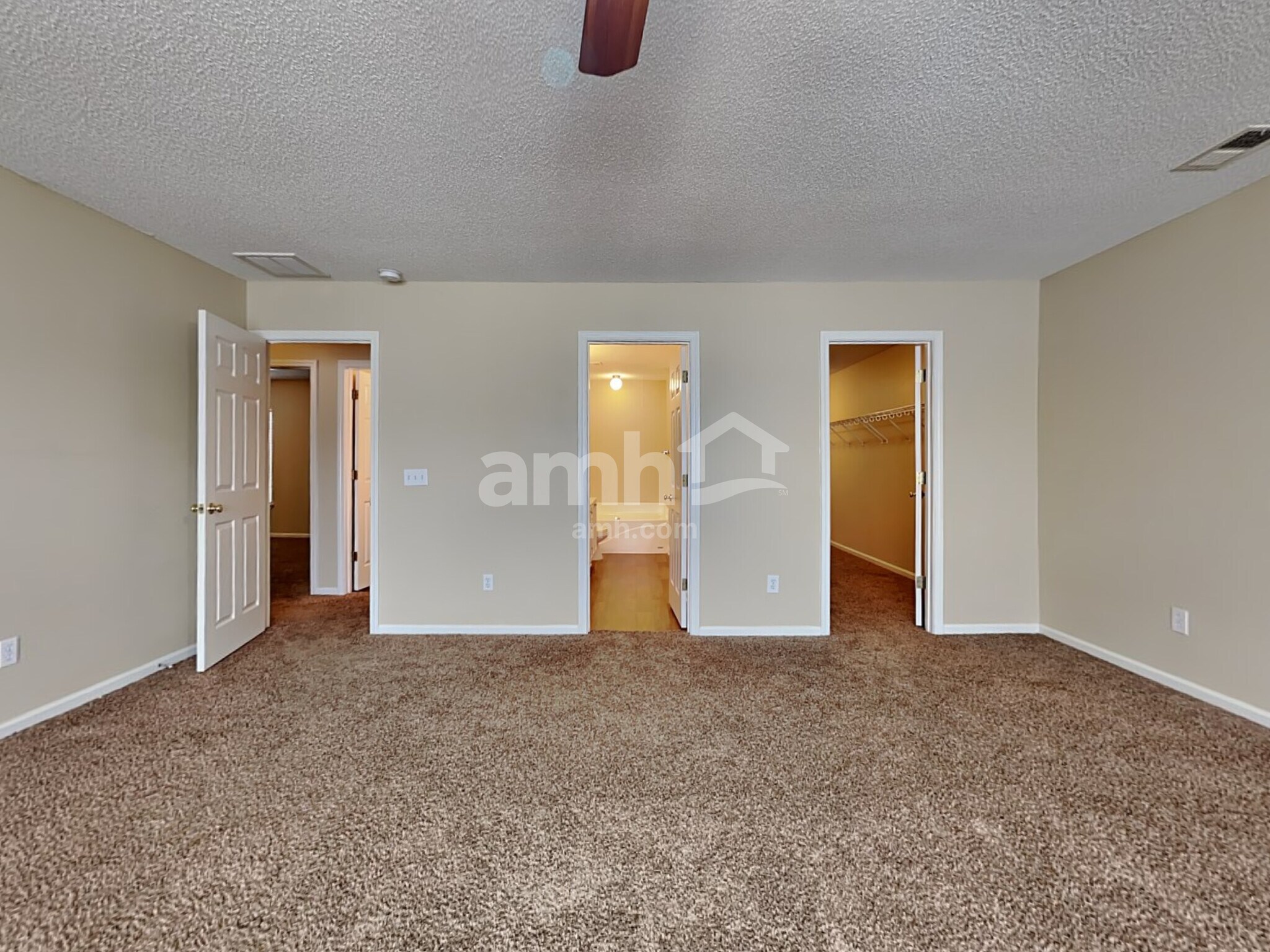 Building Photo - 405 White Bluff Ct