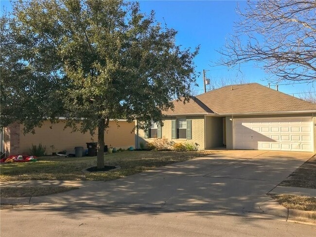 Building Photo - 1704 Morning Meadow Cove