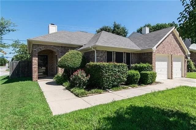 Primary Photo - 2502 Chesapeake Ct