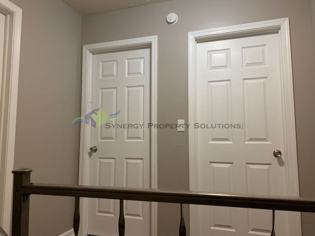 Building Photo - Madison Rental