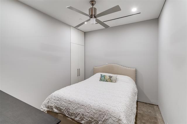 Building Photo - 1717 Arts Plz