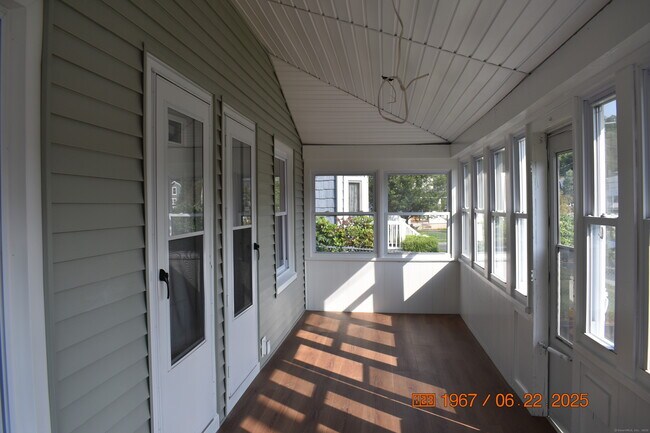 Building Photo - 43 Highland Ave