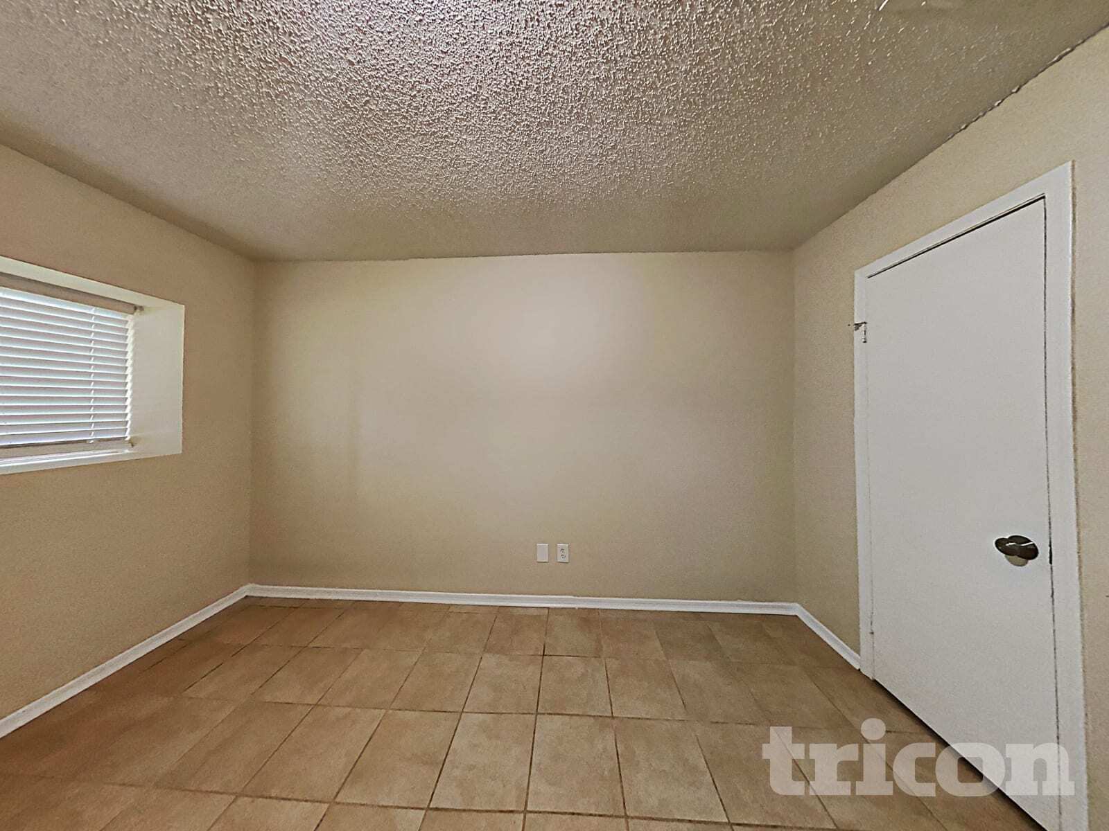 Building Photo - 20118 Misty Pines Dr