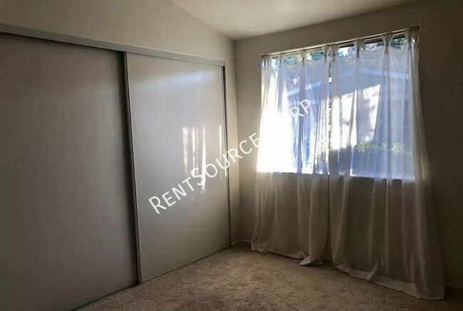 Building Photo - 19214 Avenue Of The Oaks