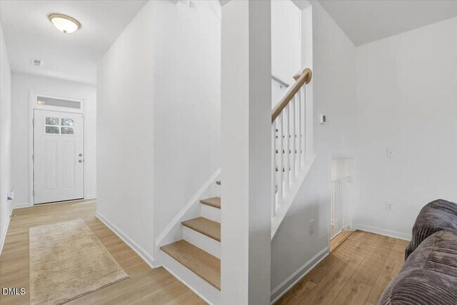 Building Photo - Earn Wealth While Leasing - Like a Homeowner - Lease to Own