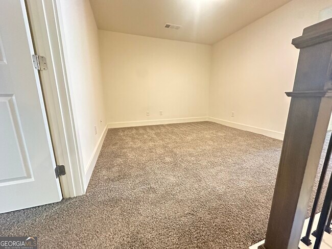 Building Photo - 62-62 Garrison Dr