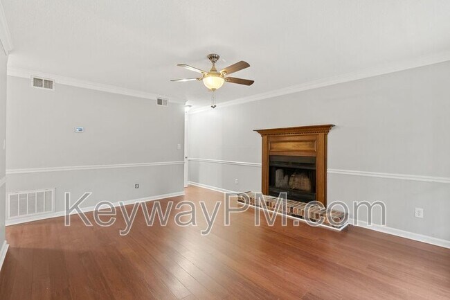 Building Photo - 511 Adams Mill Ln