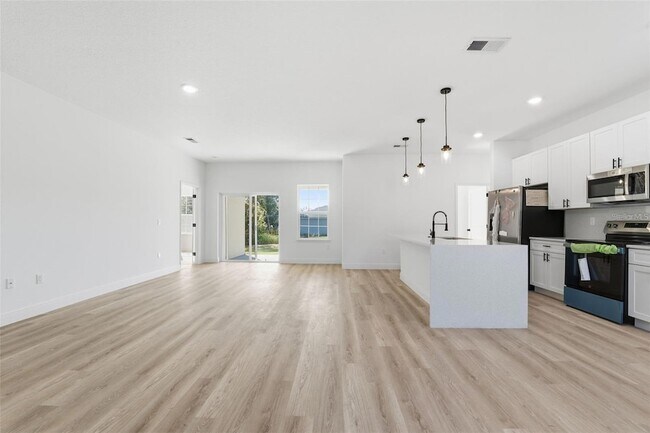 Building Photo - 4572 SW 149th St