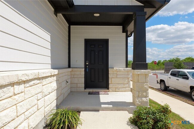 Building Photo - 149 Cutleaf