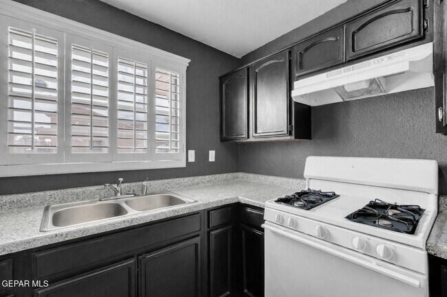 Building Photo - 3092 Tierra Bowles Dr