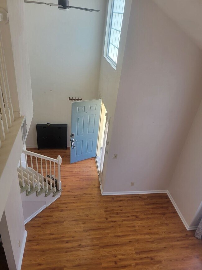 Building Photo - 3719 Bridlepath Ln