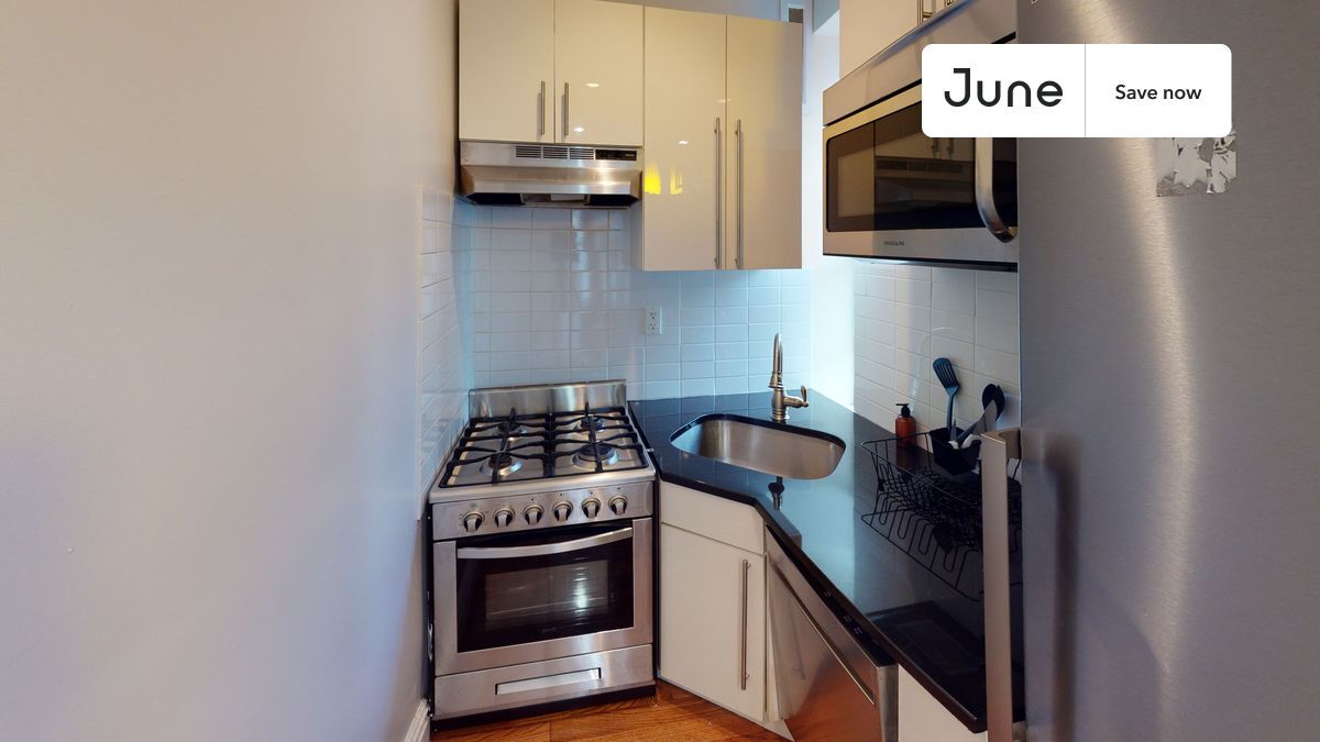 Building Photo - 20 Avenue A Ave