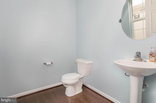 Building Photo - 3038 Meridian Cmns