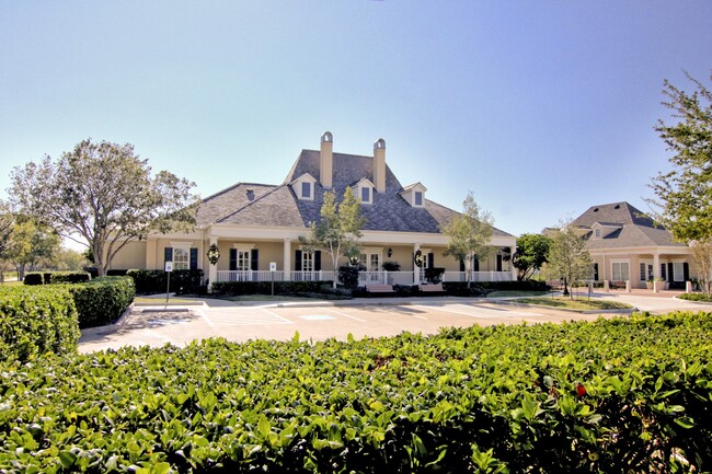 Building Photo - 10410 Five Oaks Ct