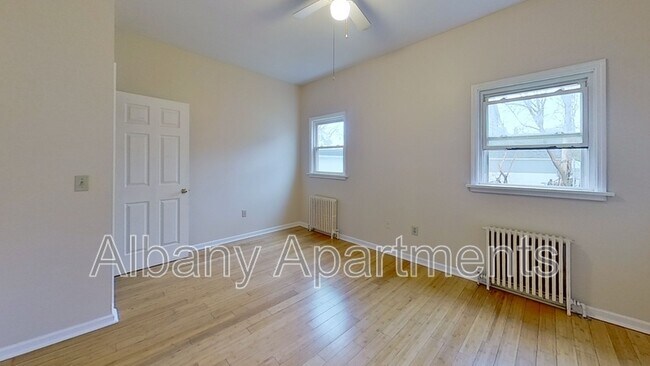 Building Photo - 71 S Allen St