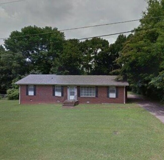 Primary Photo - 228 Bate Ave