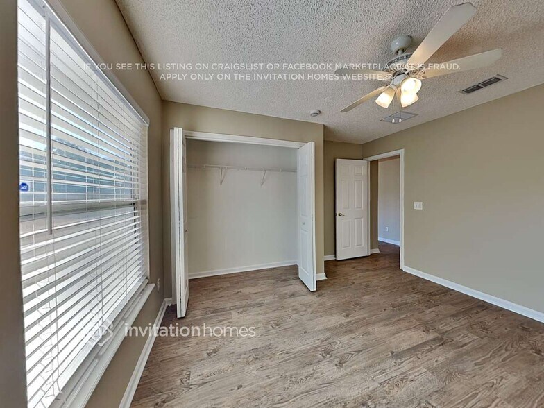 Building Photo - 12302 Soaring Flight Dr