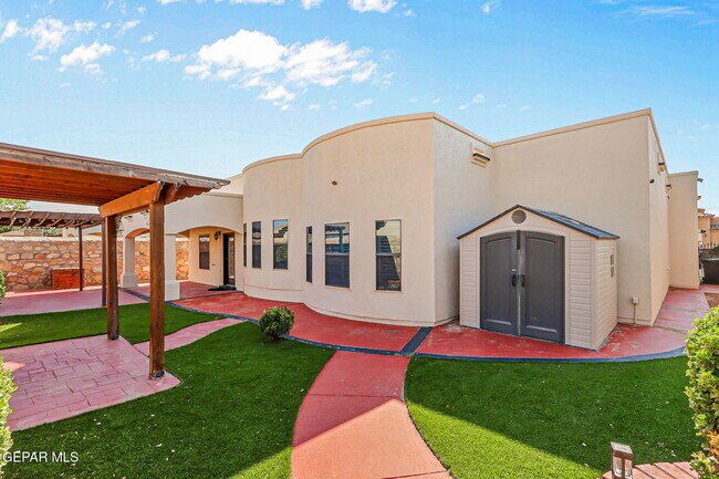 Building Photo - 3136 Destiny Point Dr