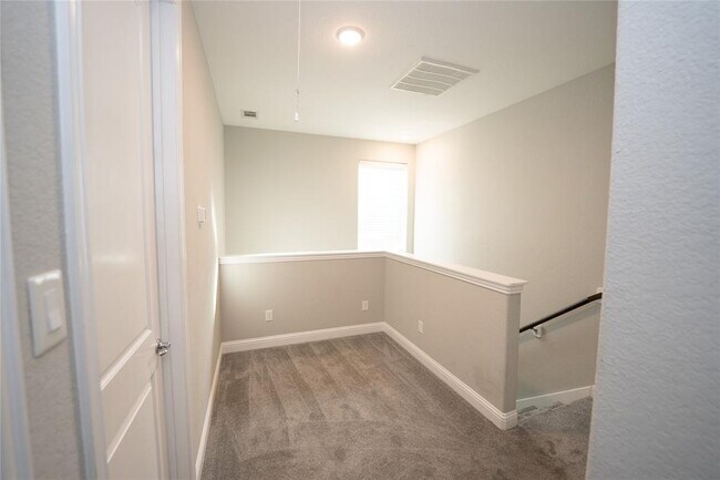 Building Photo - 5411 Camaguey St