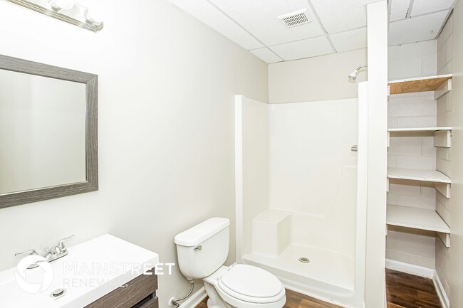 Building Photo - 9820 Pollie Little Ln