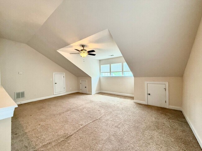 Building Photo - 13328 Banner Ct Ln