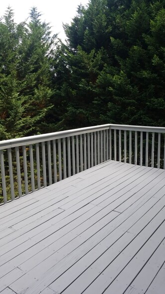 balcony/deck - 783 N Parkwood Rd