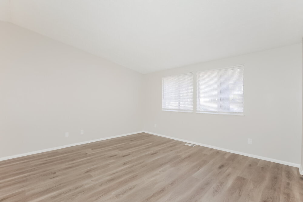Building Photo - 1876 Corduroy Ct