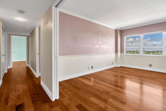 Building Photo - 2500 E Las Olas Blvd