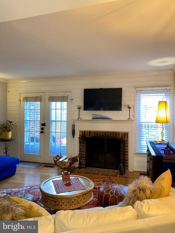 Building Photo - 2510 S Arlington Mill Dr