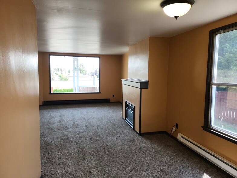 Building Photo - 3430 Rucker Ave