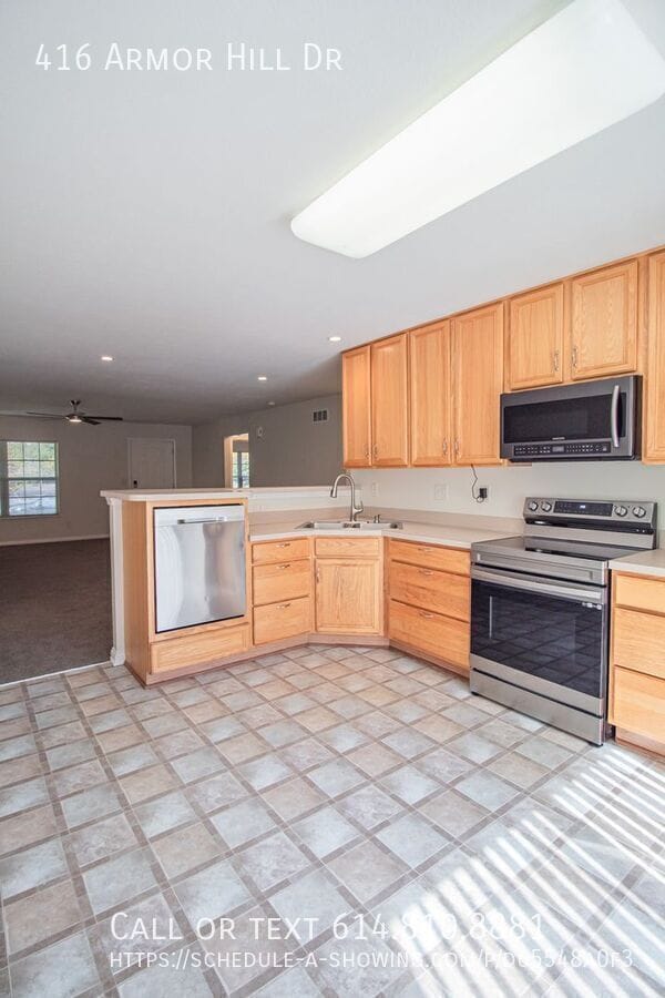 Building Photo - 416 Armor Hill Dr