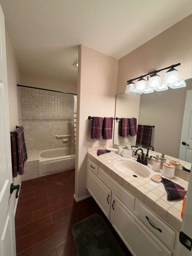 Building Photo - 11816 Caminito Corriente