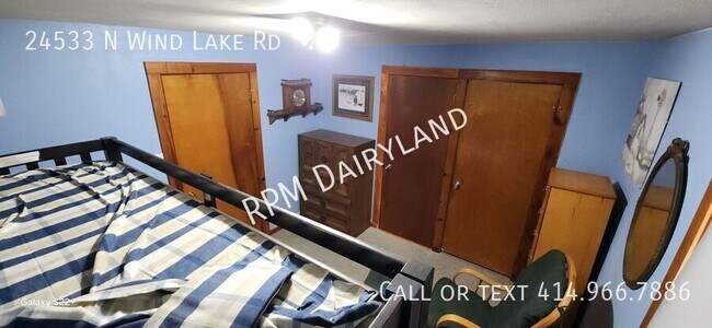 Building Photo - 24533 N Wind Lake Rd