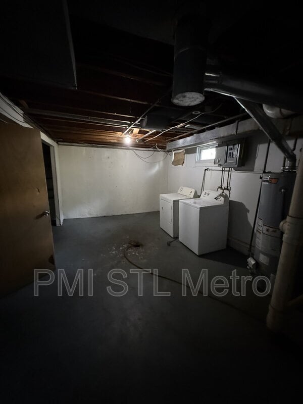 Building Photo - 1241 Avant Dr