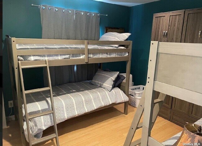 Building Photo - 50 Clipper Way