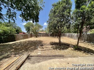 Building Photo - 6815 Forest Haven St