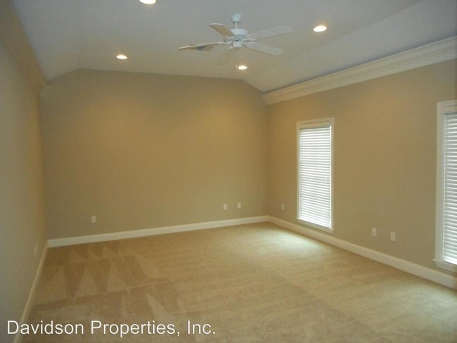 Building Photo - 126 Harrigan Ct