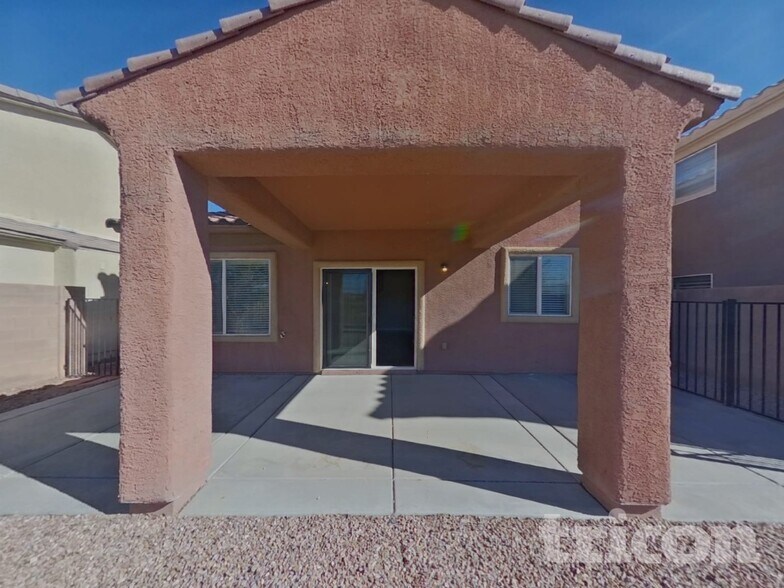 Building Photo - 8081 Celina Hills St